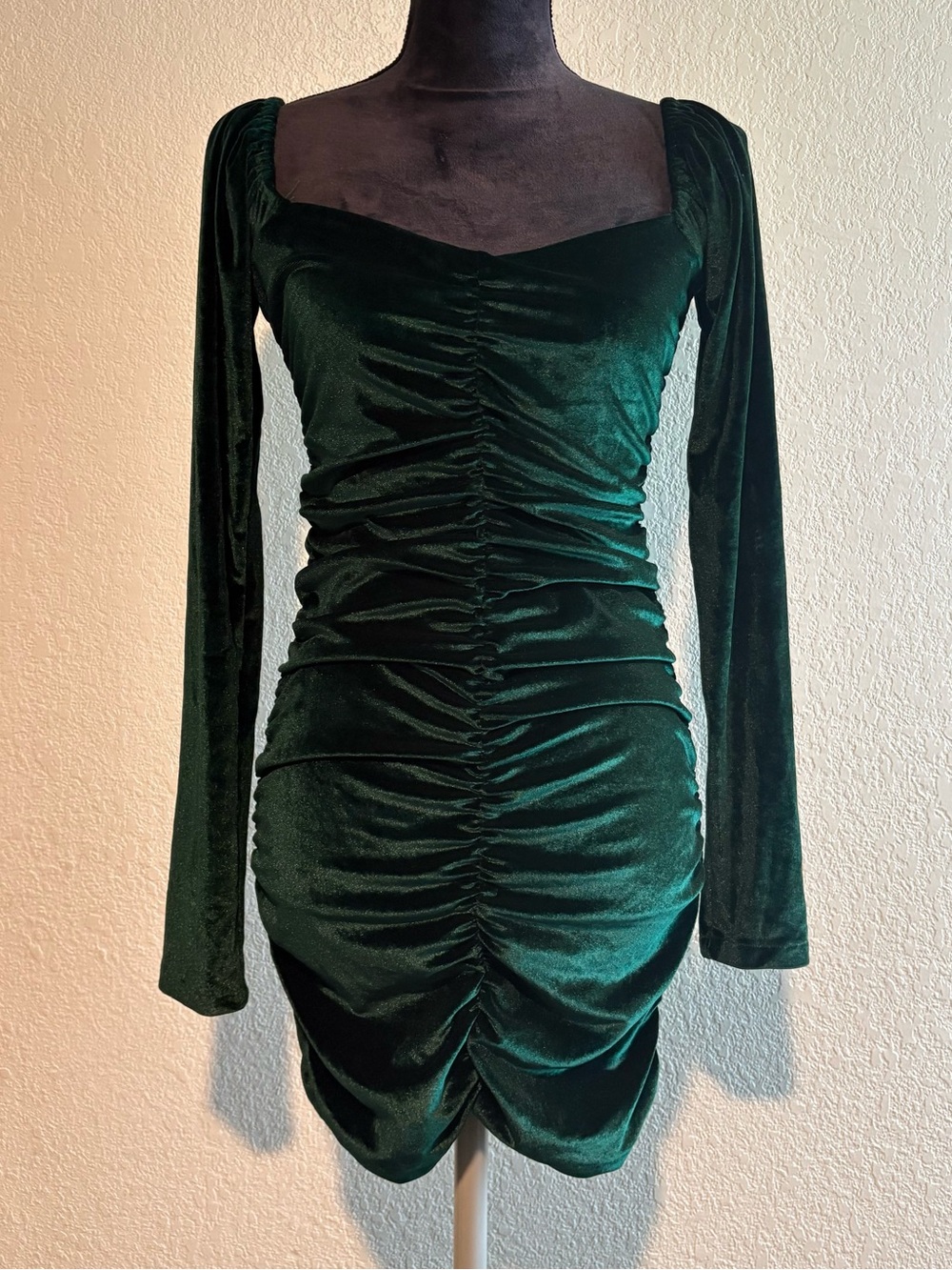 Dark Green Velvet Ruched Long-Sleeve Mini Shein Dress Sweetheart Neckline